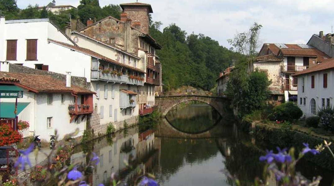 A moins de 2 kilomètres de Saint Jean Pied de Port